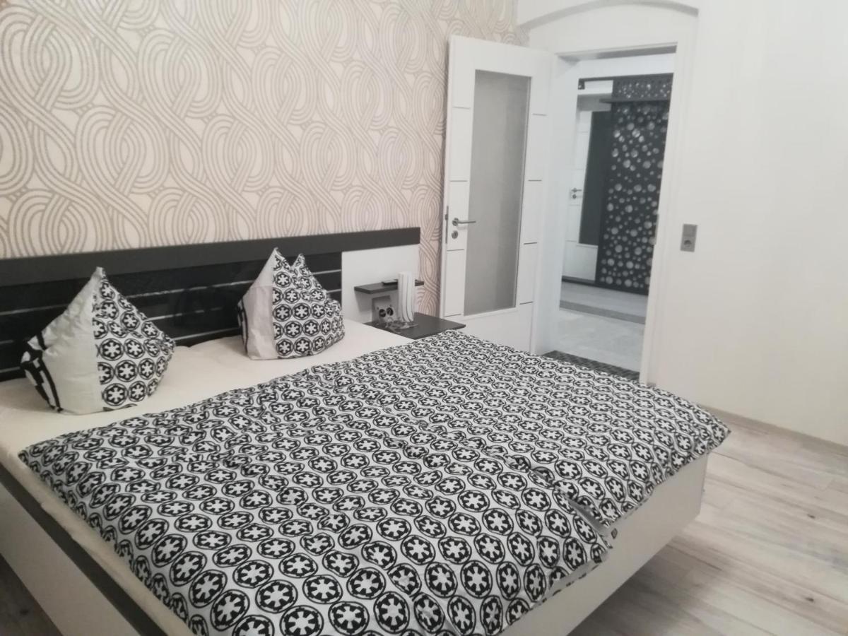 Hochwertige Ferienwohnung/Zentrumsnahe Lage! رايشنباخ إم فوغتلاند المظهر الخارجي الصورة